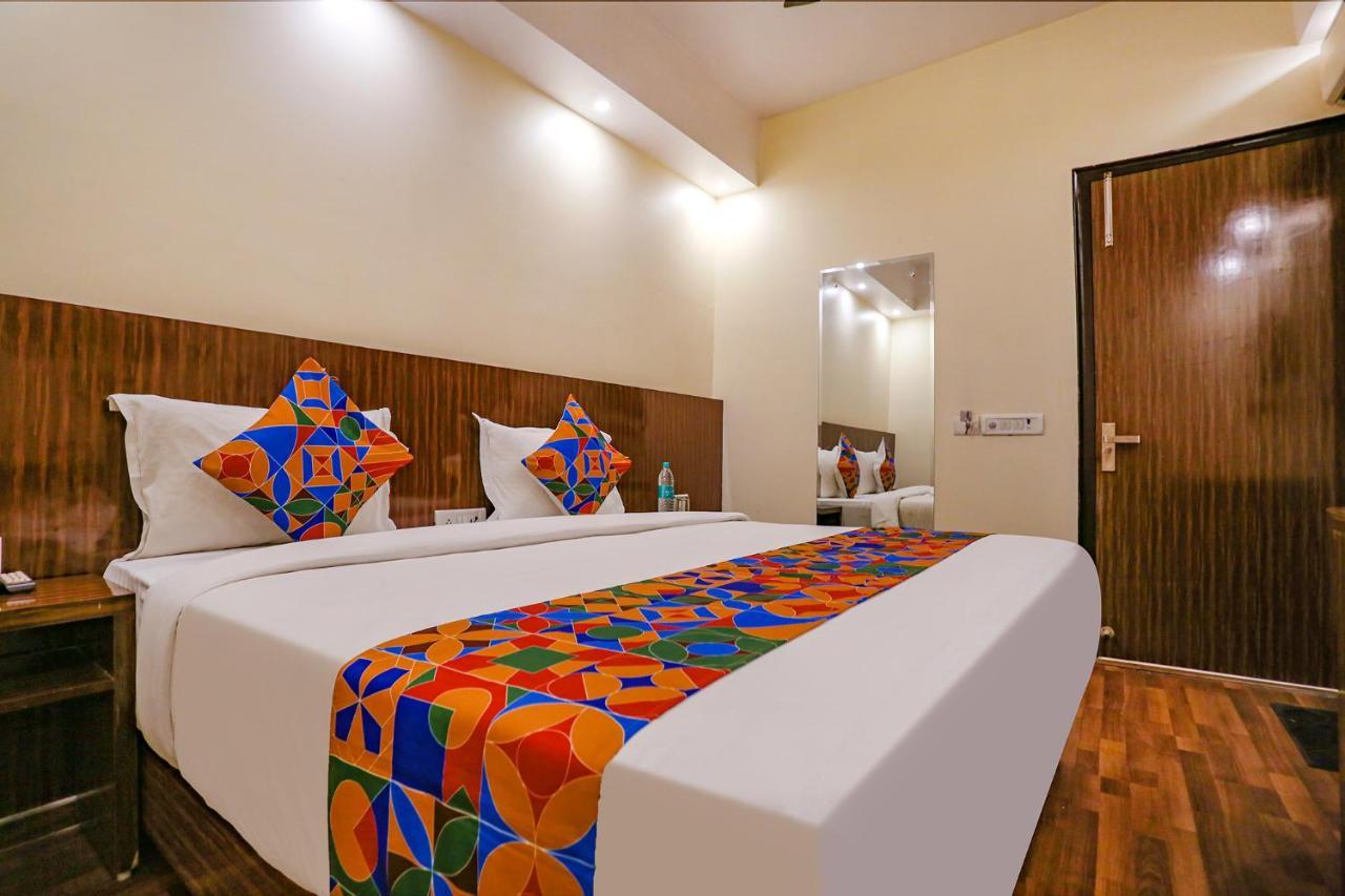 Fabexpress Kapashera Residency Near Igi Airport New Delhi 구르가온 외부 사진